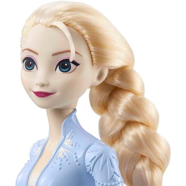 Mattel Elsa Fashion Doll Disney Frozen 2 mat Kleed, Kap a Stiwwelen