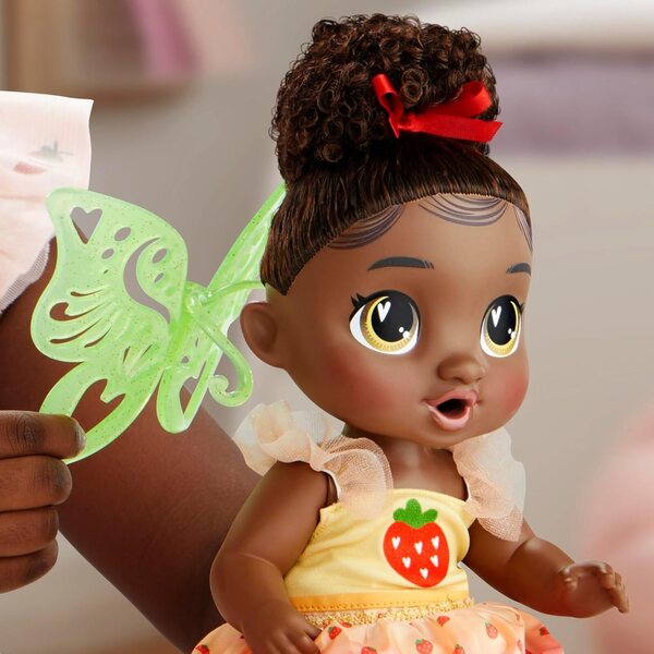 Baby Alive Fairy Fashions Berry Boo : poupée de 28 cm avec vêtements et accessoires magiques