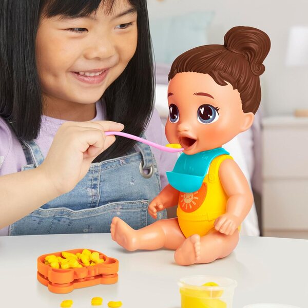Baby Alive Dinnertime Creations, Brown Hair Doll with Play Food Accessories, 11 inches, Toys for 3+ Year Old Girls and Boys