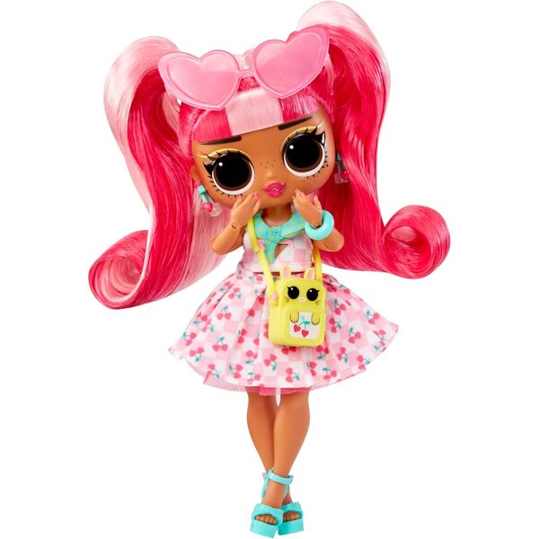 LOL Surprise Tweens Core Doll Cherry B.B. – Modepuppe mit exklusiven Überraschungen