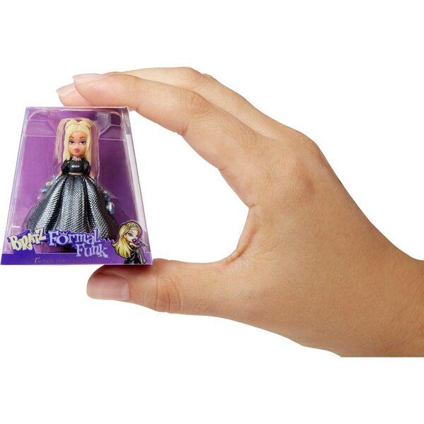 Mini Bratz Serie 3: 24 Sammelfiguren mit Überraschungsverpackung und stapelbarem Display