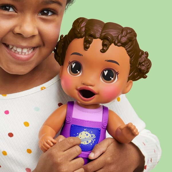 Baby Alive Dinnertime Creations, Black Hair Doll with Play Food Accessories, 11 inches, Toys for 3+ Year Old Girls and Boys