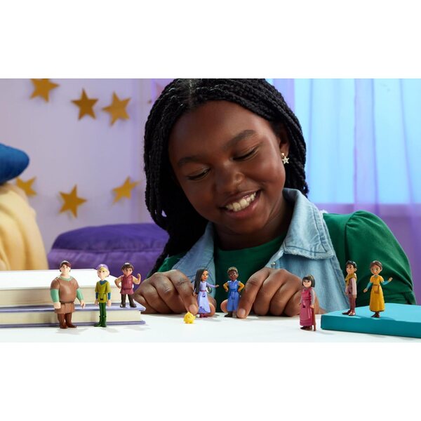 Ensemble de 8 poupées Disney Wish Teens avec figurine Star - Vêtements de créateurs et pose mobile