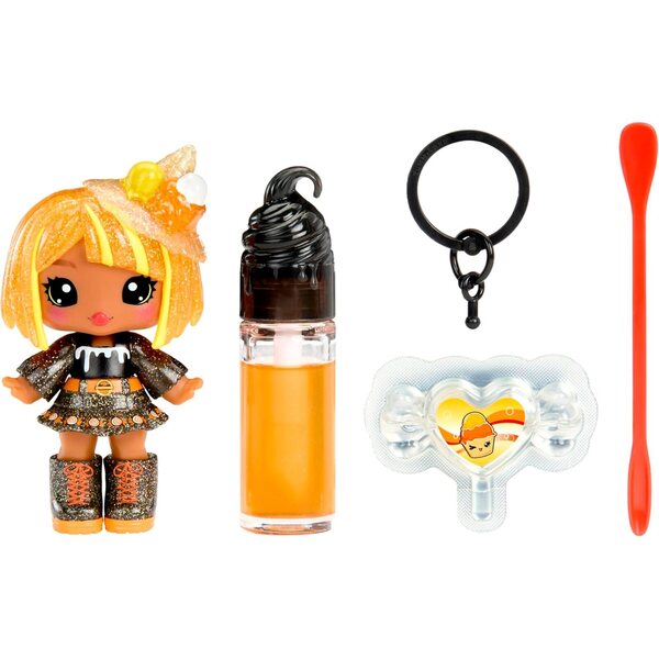 Yummiland Halloween Blair Treats - Poupée articulée avec kit de brillant à lèvres et porte-clés