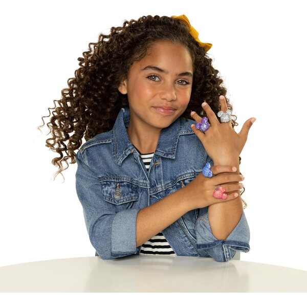 Disney ily 4EVER Rapunzel-Puppe mit Mix & Match-Outfits und glitzerndem Ringoberteil