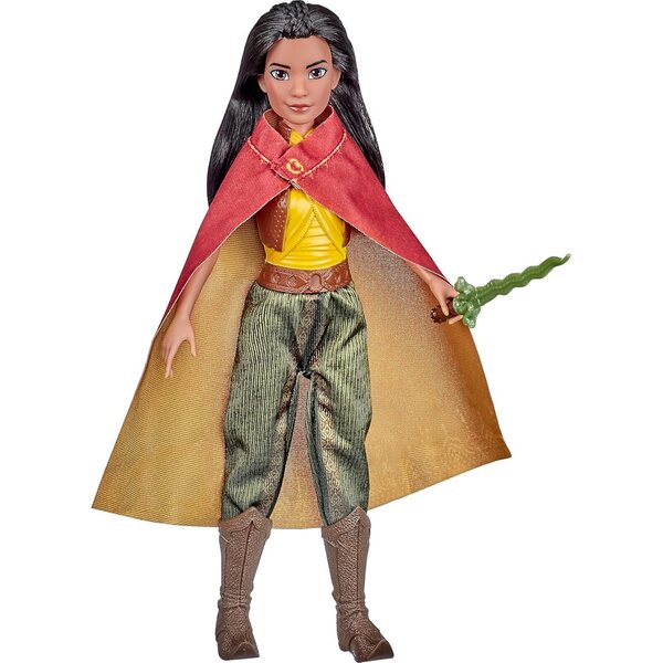 Muñeca Disney Raya con ropa, zapatos y espada inspirada en Raya y el último dragón
