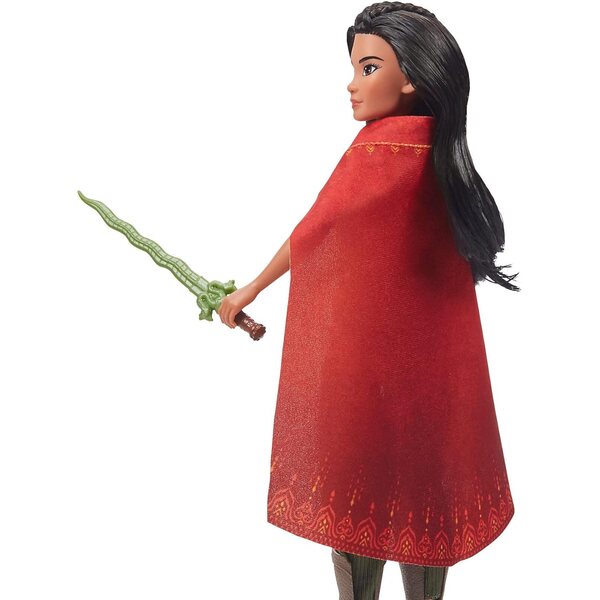 Disney Raya Puppe mit Kleidung, Schuhen und Schwert, inspiriert von Raya und dem letzten Drachen