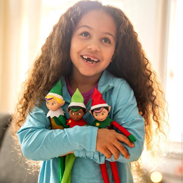 The Elf on the Shelf Elf Mates Cobbler with Red Hair – Enchanted Forest Edition Doll with Scarf and Earmuffs – Champion of Kindness – for Ages 3+.