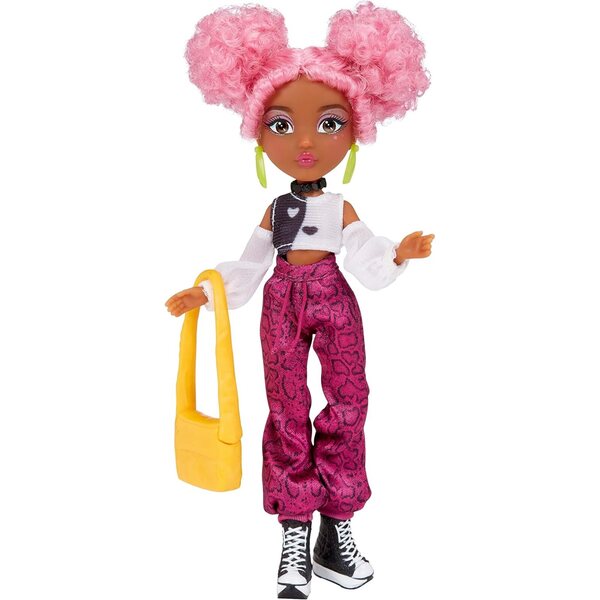 Dream Ella Mini Yasmin Athleisure poupée mannequin avec cheveux roses et maquillage étoilé
