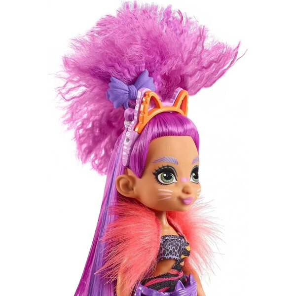 Mattel Cave Club Roaralai Prähistorische Puppe mit Dinosaurier und Zubehör, 20,3–25,4 cm