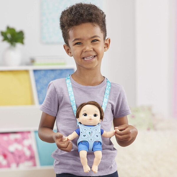 Φορητή κούκλα Baby Alive Littles Matteo με αξεσουάρ για παιδιά 3+ ετών