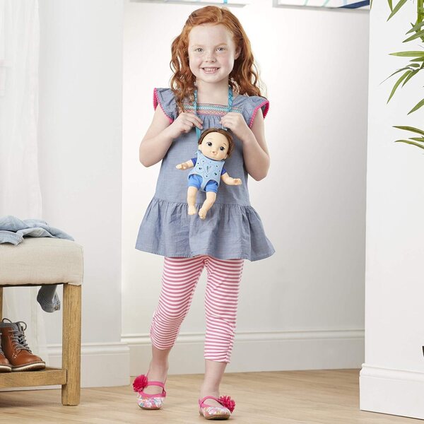 Φορητή κούκλα Baby Alive Littles Matteo με αξεσουάρ για παιδιά 3+ ετών