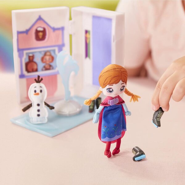Disney Sweet Seams Deluxe Pack 6" - Anna et Olaf avec château et patinoire