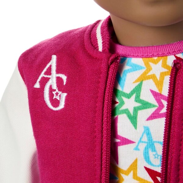 American Girl Truly Me 18-Zoll-Puppe mit braunen Augen und College-Jacke