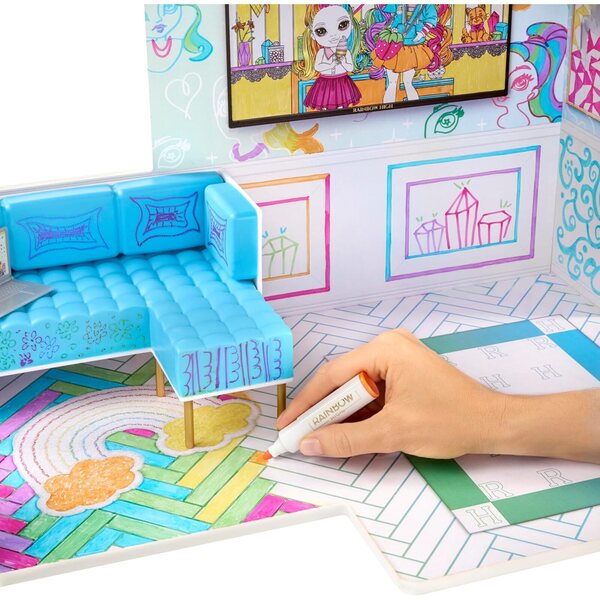 Rainbow High Color & Play Toy House com móveis e marcadores laváveis 4+