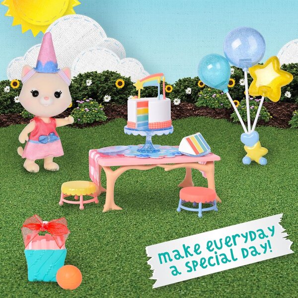 Honey Bee Acres Geburtstagswünsche-Spielset, komplettes Geburtstagsparty-Set mit Katze und Zubehör, 15-teilig