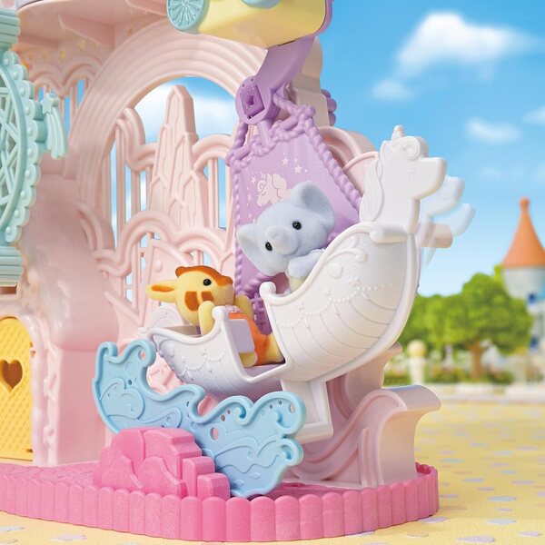 Calico Critters Baby Dream Spielplatz mit 1 Sammelpuppe und Attraktionen