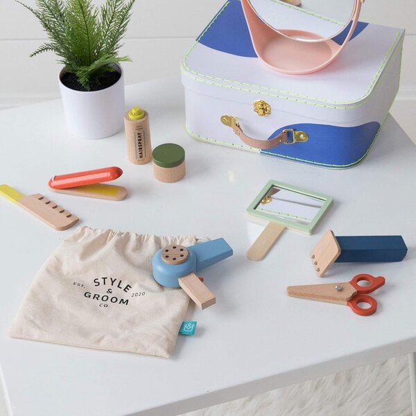 Style & Groom 9-teiliges Holzspielset für Kinderfriseursalon Manhattan Toy