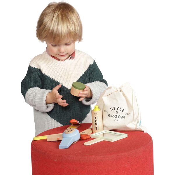 Style & Groom 9-teiliges Holzspielset für Kinderfriseursalon Manhattan Toy