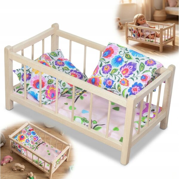 Letto in legno per bambole Peewit con materasso e biancheria a motivo floreale