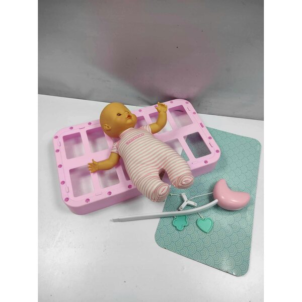 Nenuco Lettino Interattivo con Bambola Usato per Bambini da 3 Anni