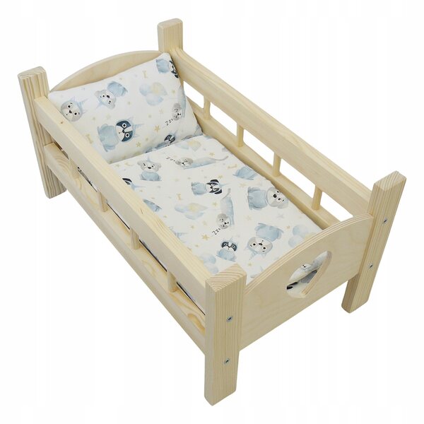 Puppenbett aus Holz mit Herzgravur, geeignet ab 3 Jahren