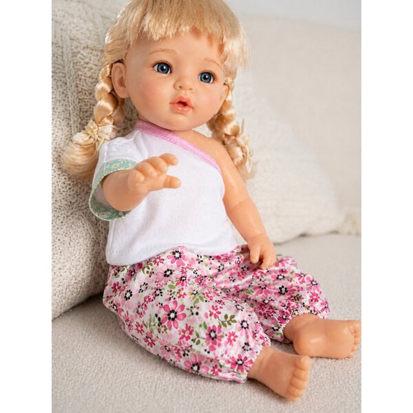 Elegantes Outfit für 30–35 cm große Puppen mit rosa Sommerbluse und Shorts