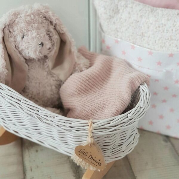 Culla in vimini bianca per bambole - letto fatto a mano ed ecologico
