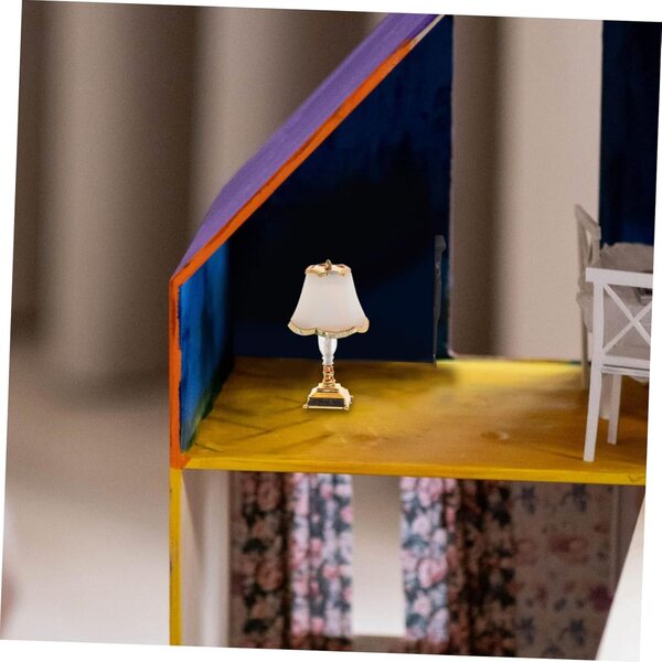 Garneck Mini Lampada da Scrivania LED Vintage in Miniatura per Casa delle Bambole