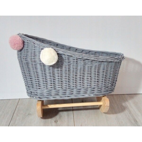 Culla in vimini per bambole con biancheria da letto e pompon, 50x30 cm, grigia