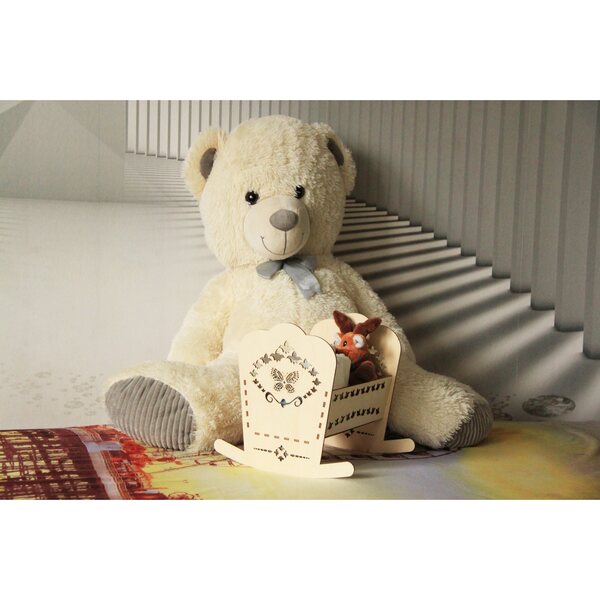 Perforierte Holzwiege für Puppen – originelle und anpassbare Geschenkidee