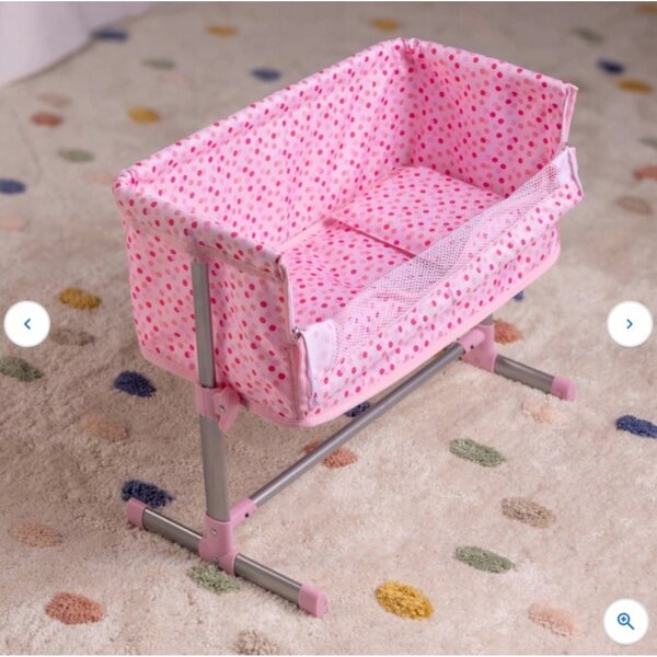 Ivy & Lily Puppenbett mit rosa gepunktetem Kissen und Decke