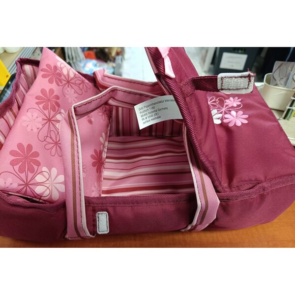 Babytragetasche für Puppen bis 36 cm mit bordeauxrotem Götz-Kissen