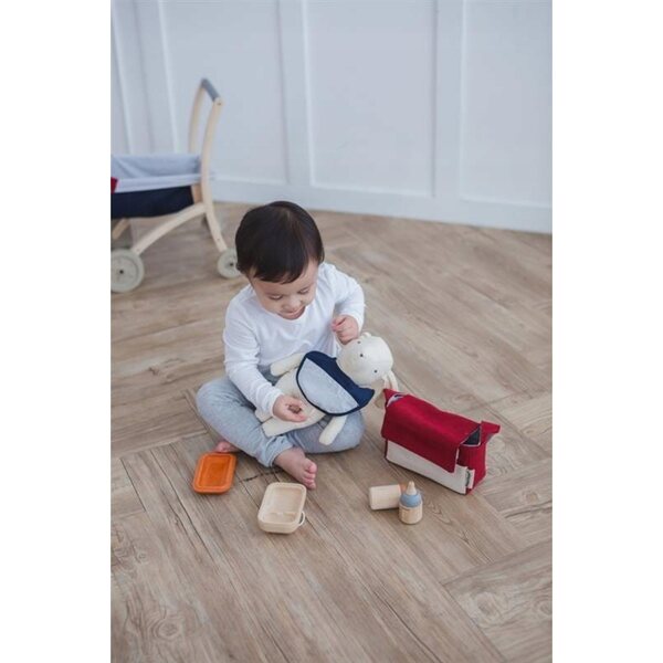 Plan Toys Holz-Fütterungsset für Kinder mit komplettem Zubehör