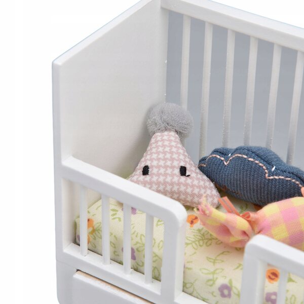 Letto in miniatura 1:12 per bambole con cassetto e cuscini, legno e tessuto