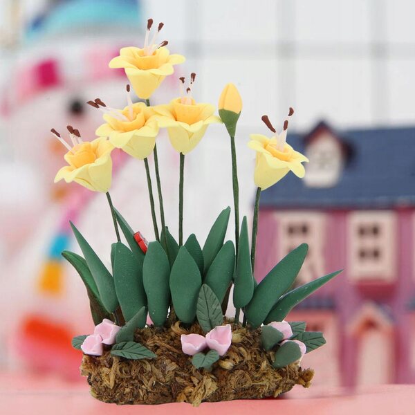 Donica-Miniatur mit Blume aus Harz für Puppenhaus im Maßstab 1:12