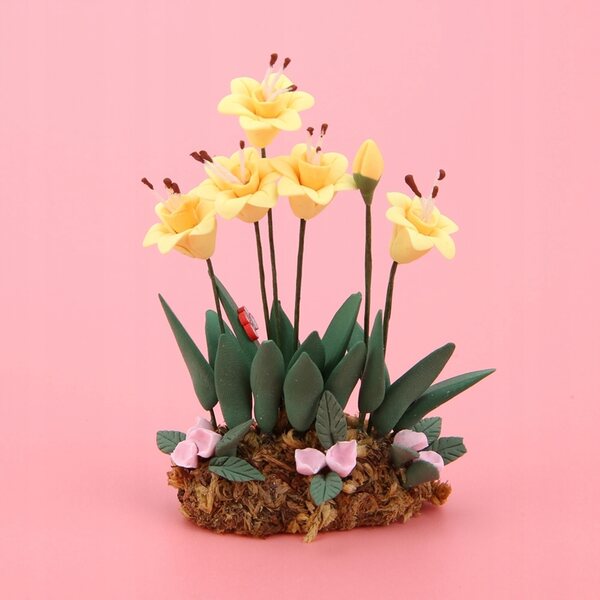 Donica-Miniatur mit Blume aus Harz für Puppenhaus im Maßstab 1:12