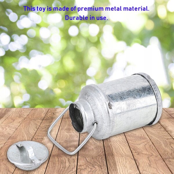 Metallminiatur für Puppenhäuser: kleines Milchkännchen im Maßstab 1:12
