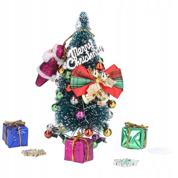 DIY Puppenhaus mit Weihnachtsbaum: Hervorragende Verarbeitung und Weihnachtsdekoration