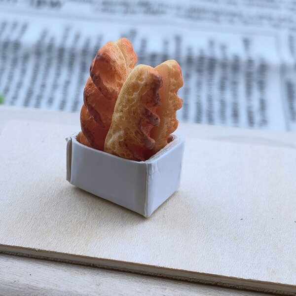 Set 40 Miniature di Pane Realistico in Resina per Case delle Bambole