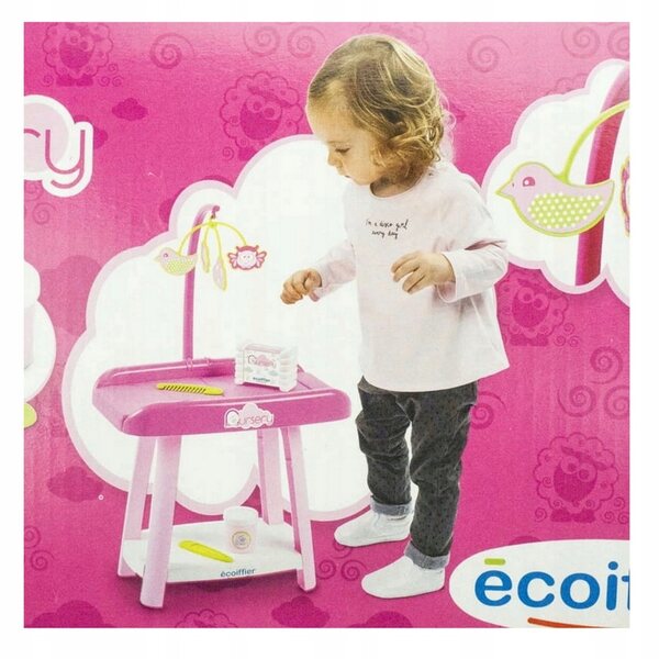 Ecoiffier Kindergarten-Puppenpflegeset mit Wickeltisch und Mobile
