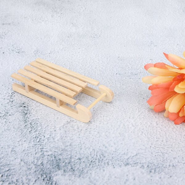 1:12 Miniatur-Holzmodell eines realistischen, handgefertigten Schlittens für das Puppenhaus