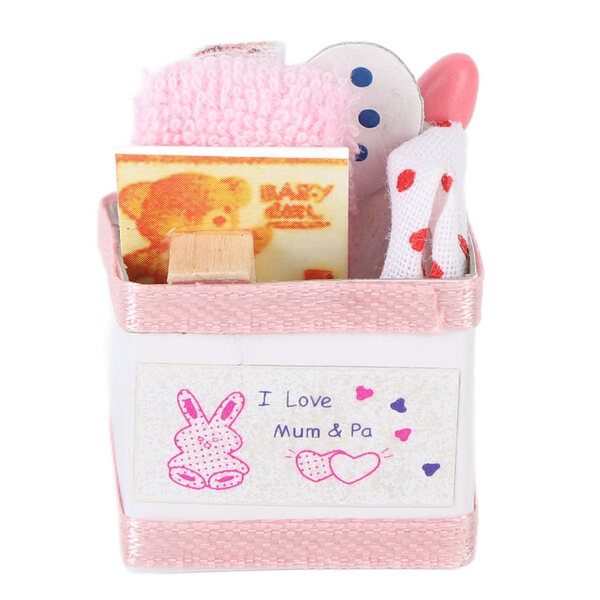 Puppenhaus-Babyspielzeugkiste: Rosa Miniatur zur Dekoration des Puppenhauses im Maßstab 1:12