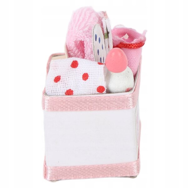 Puppenhaus-Babyspielzeugkiste: Rosa Miniatur zur Dekoration des Puppenhauses im Maßstab 1:12