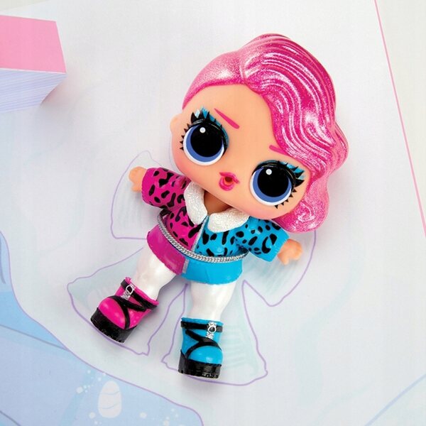 LOL Casa delle bambole SURPRISE Winter Snow Chalet con accessori per bambini 4+