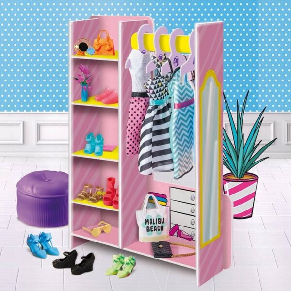 Barbie Fashion Boutique mit Puppe und Zubehör, kreatives Spielset für Kinder ab 6 Jahren
