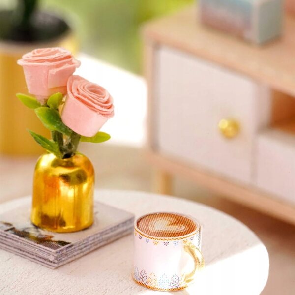 Miniatura casa Cosmpolitana Copenaghen con illuminazione LED – rosa lifestyle
