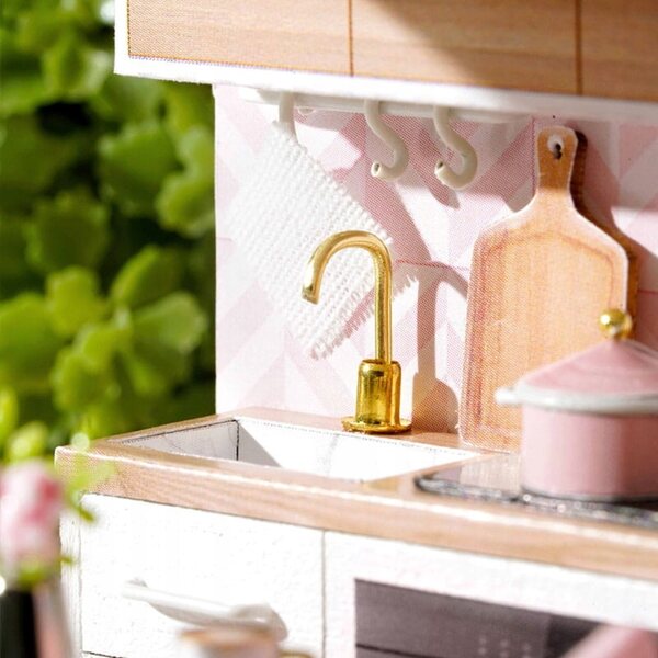 Miniatura casa Cosmpolitana Copenaghen con illuminazione LED – rosa lifestyle