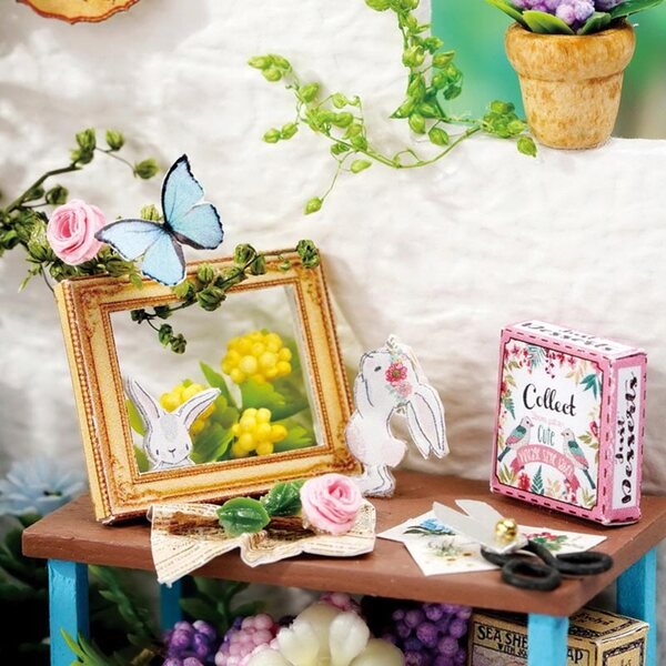 Dollhouse Habarri Miniatura Giardino Segreto con Luci LED, 7+ Anni