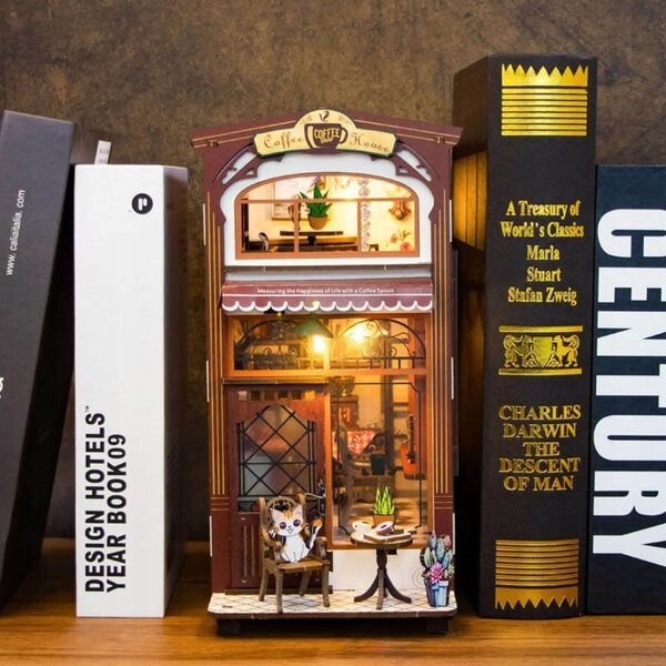 Miniatura Book Nook DIY Domestico in Legno con LED - Colazione in Città